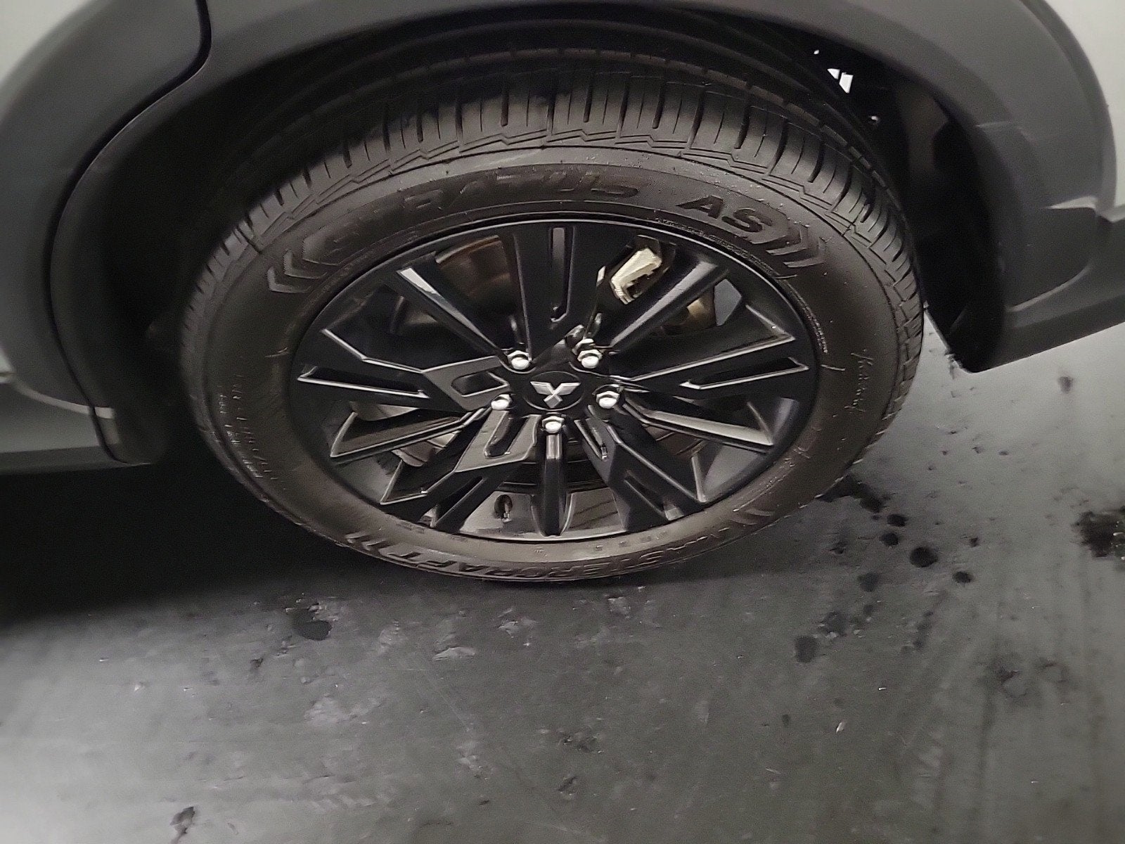 2023 Mitsubishi Eclipse Cross LE