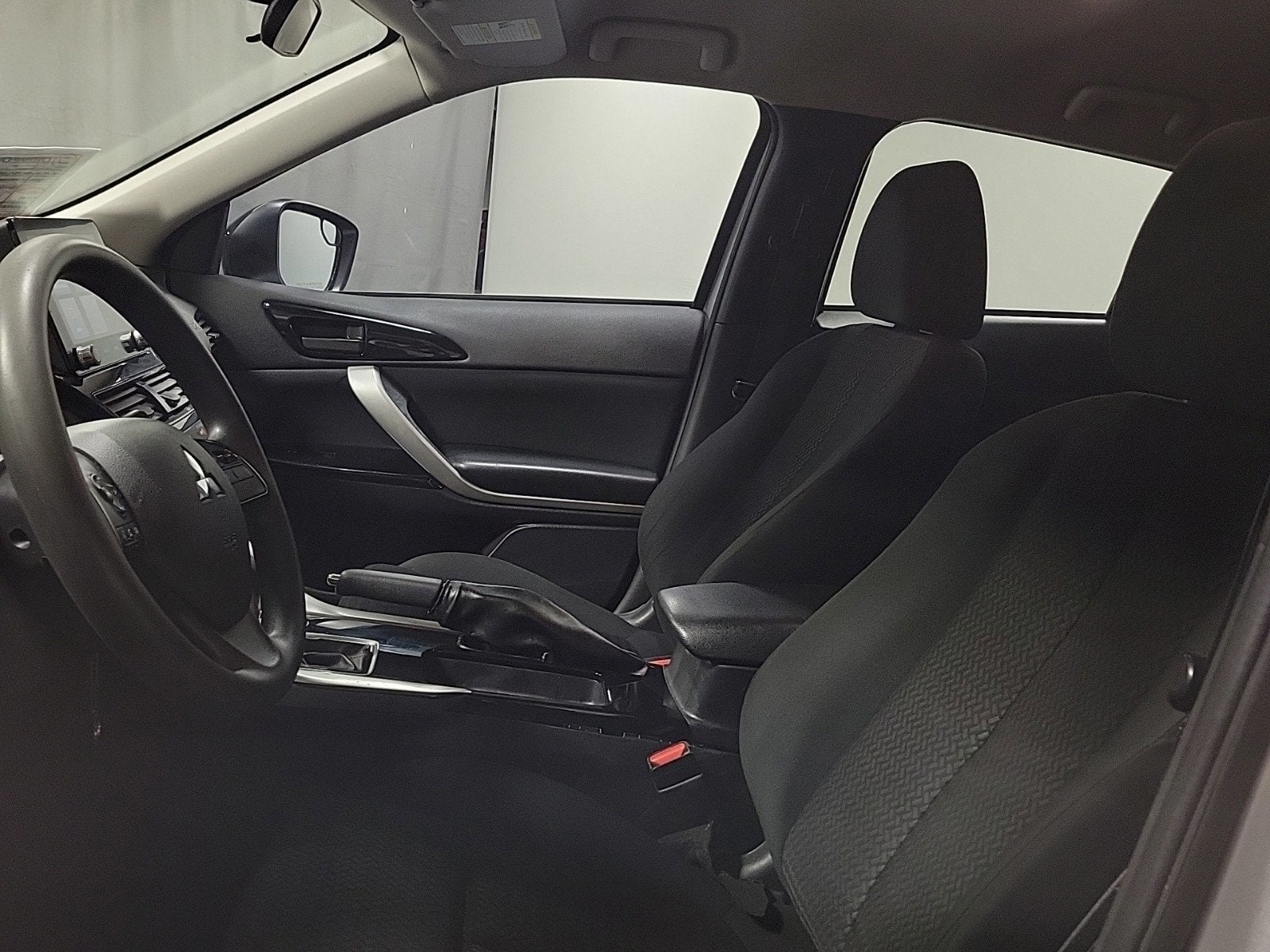 2023 Mitsubishi Eclipse Cross LE