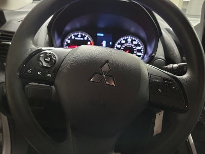 2023 Mitsubishi Eclipse Cross LE