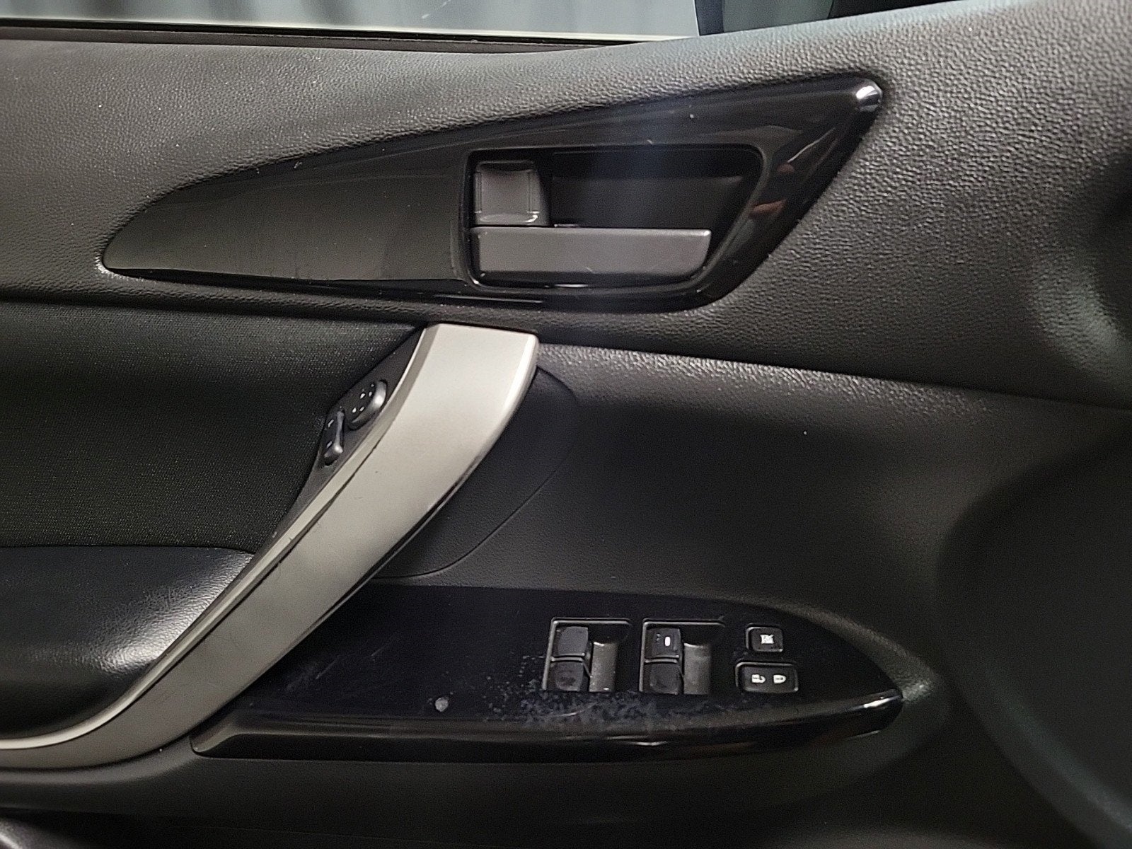 2023 Mitsubishi Eclipse Cross LE