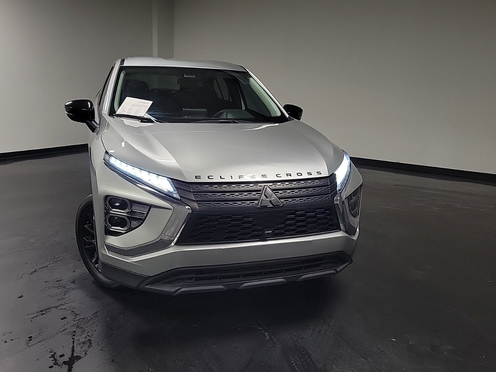 2023 Mitsubishi Eclipse Cross LE