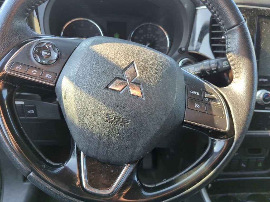 2020 Mitsubishi Outlander ES