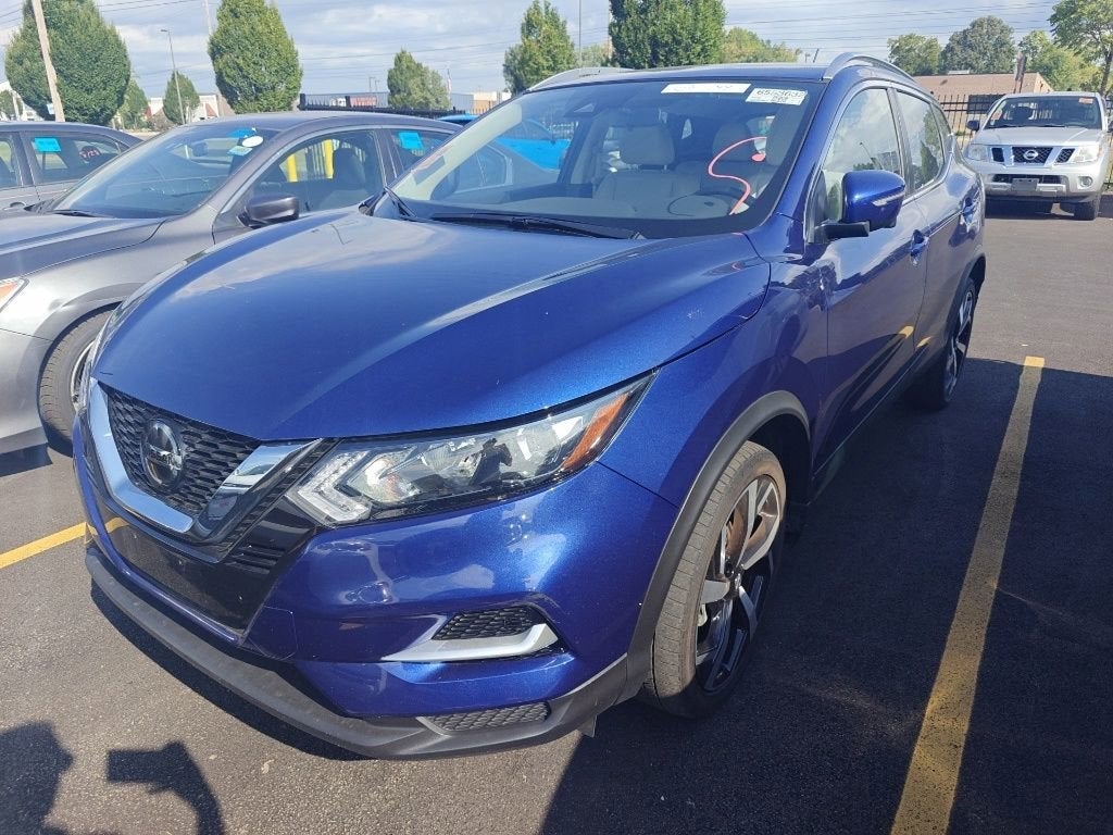 2022 Nissan Rogue Sport SL