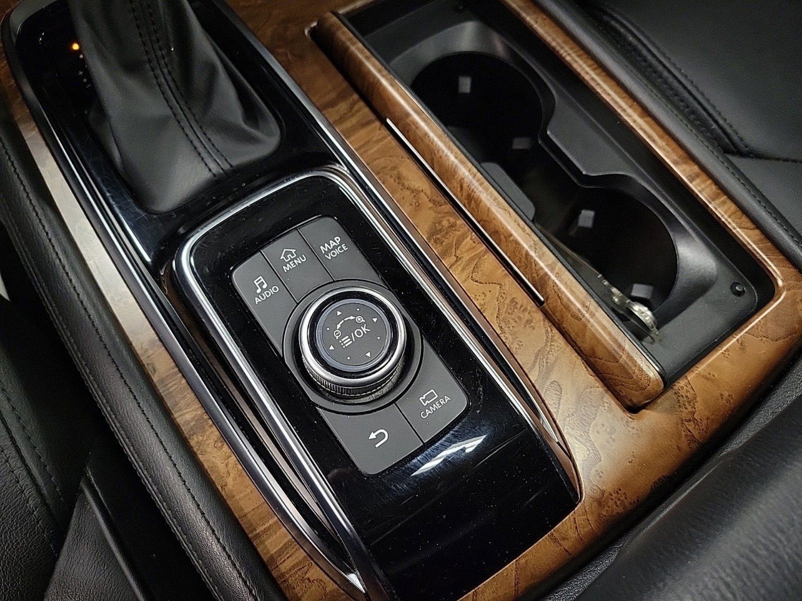 2022 Nissan Armada SL