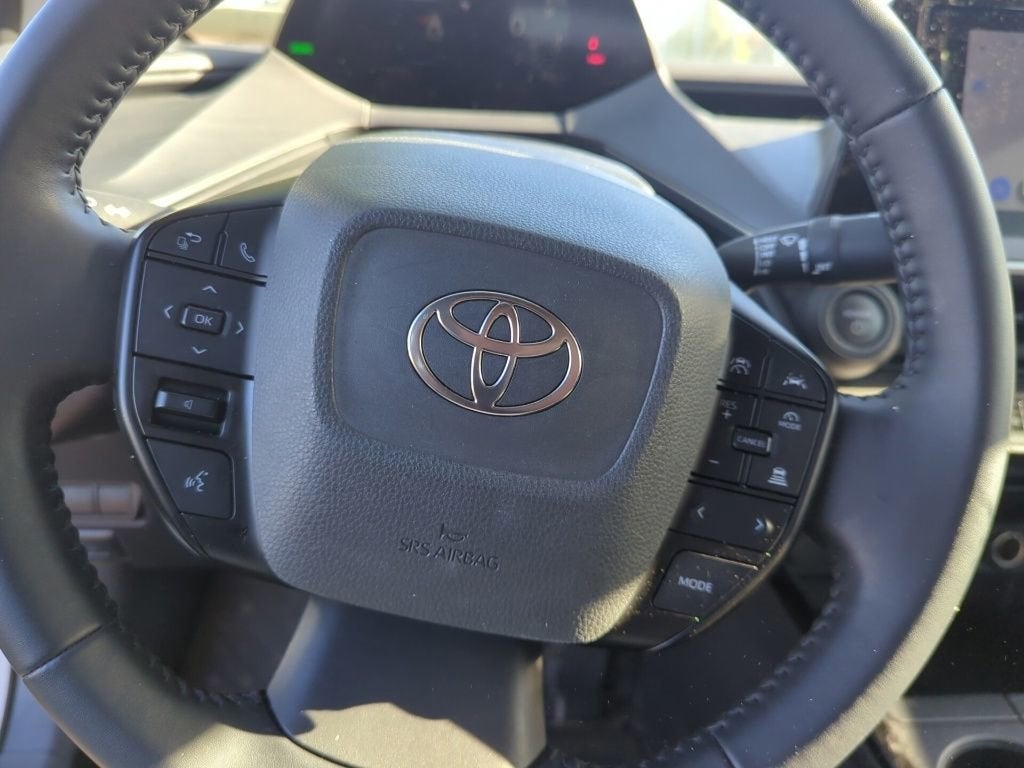 2023 Toyota Prius LE