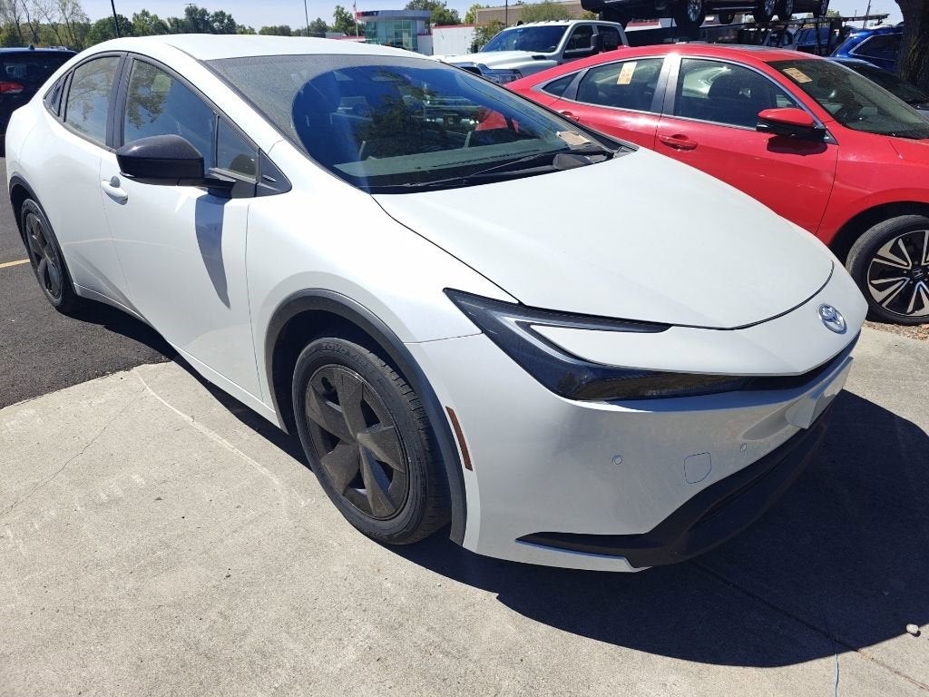 2023 Toyota Prius LE