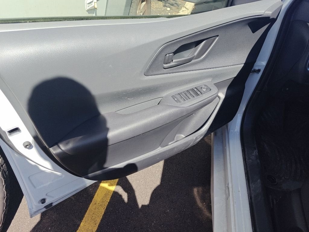 2023 Toyota Prius LE