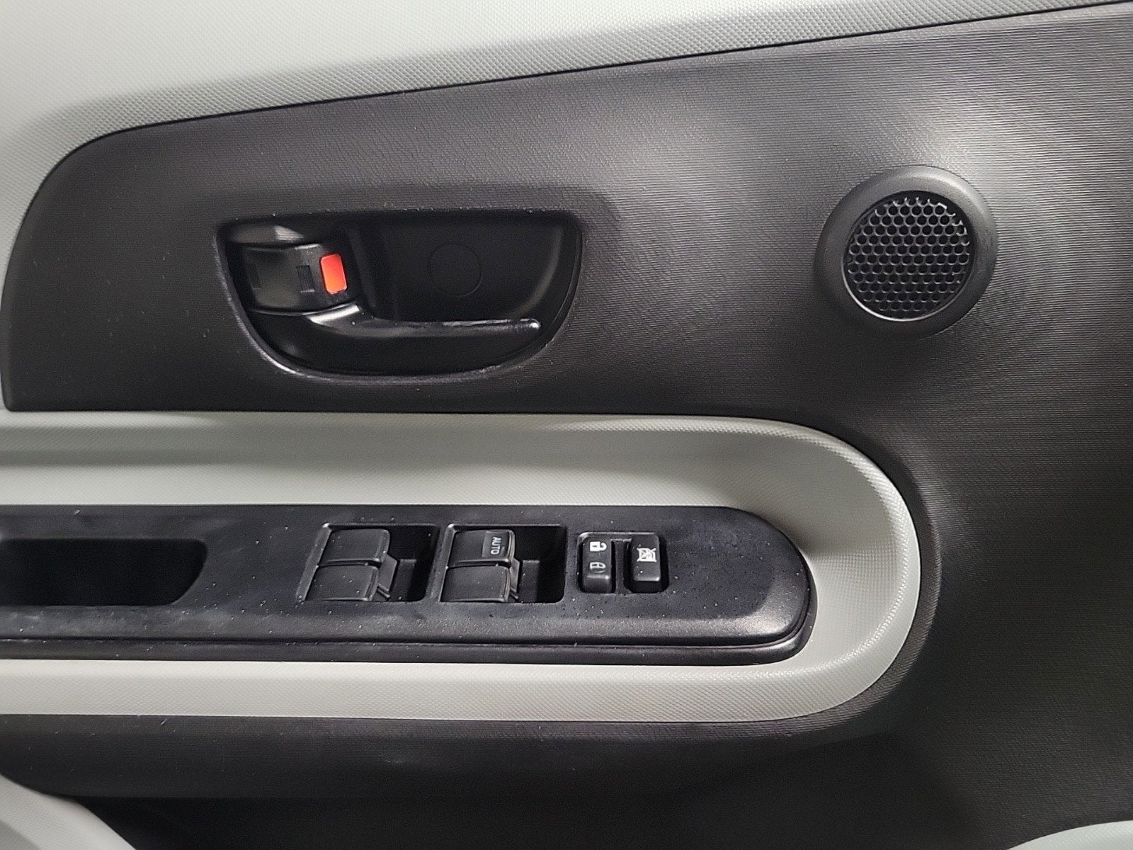 2014 Toyota Prius c One