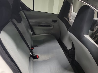 2014 Toyota Prius c One