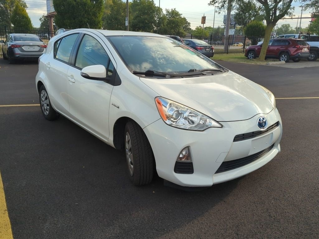 2014 Toyota Prius c Two