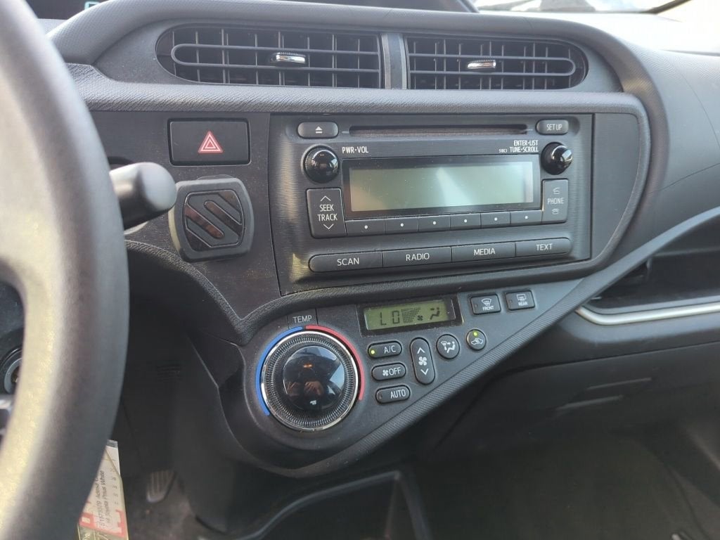 2014 Toyota Prius c Two