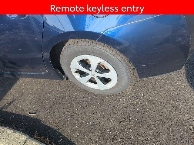 2015 Toyota Prius Three