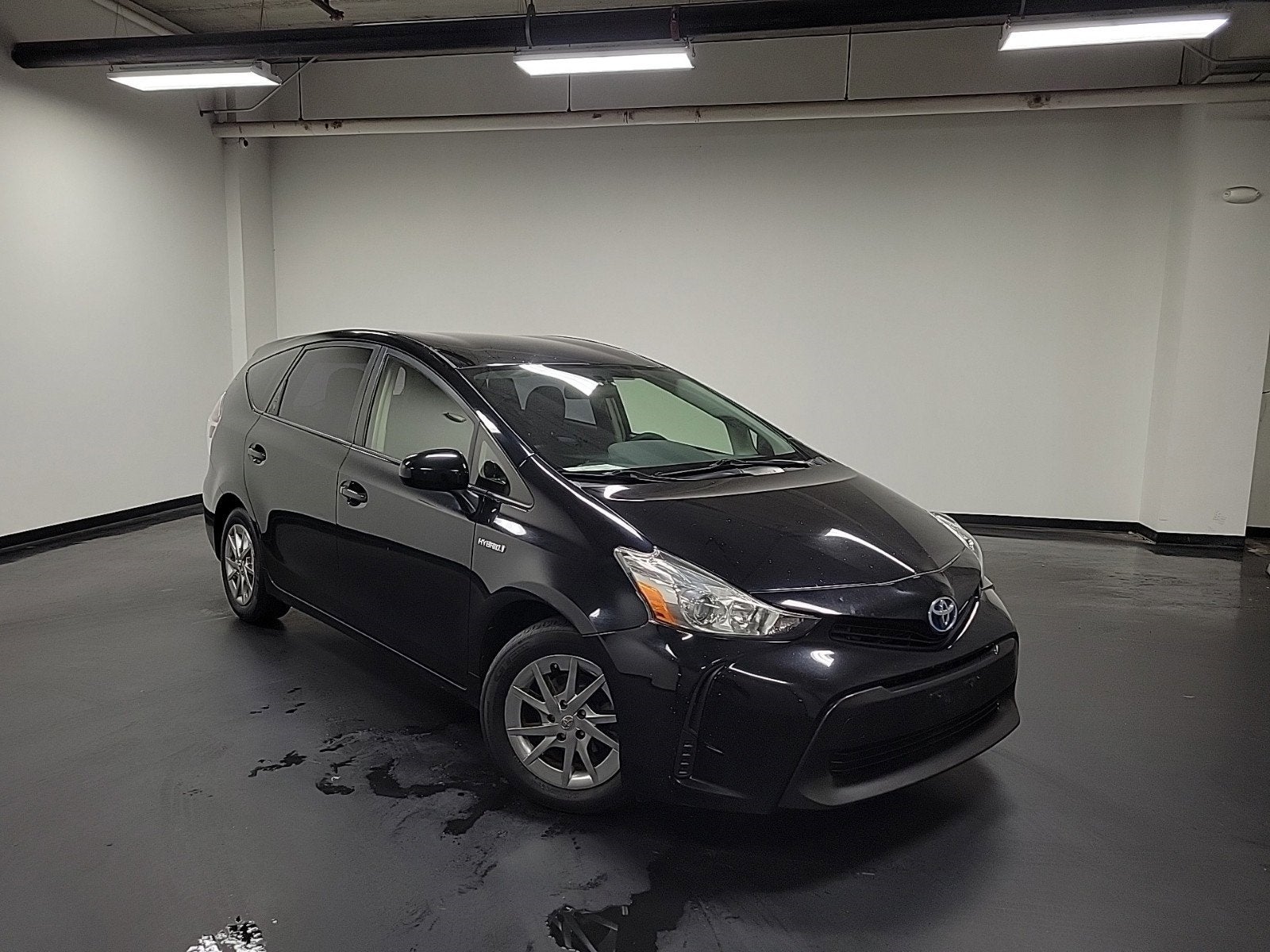 2017 Toyota Prius v Two