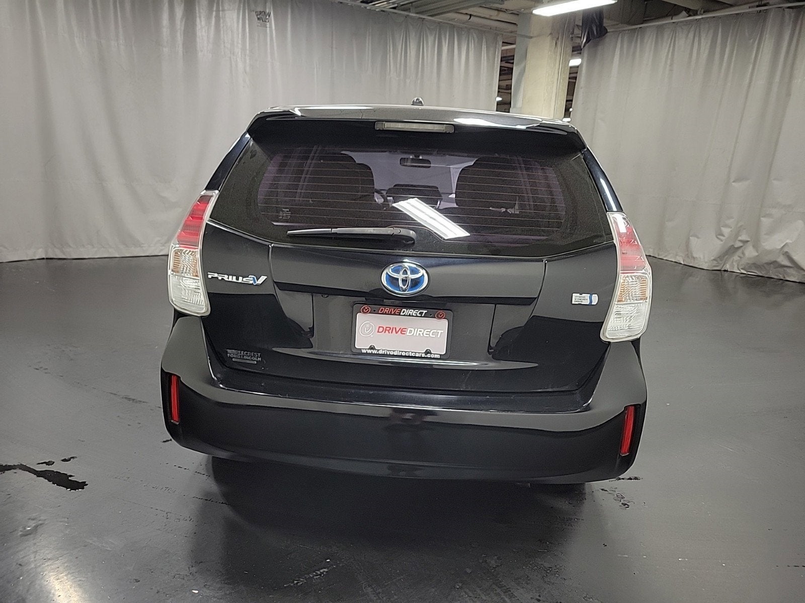 2017 Toyota Prius v Two