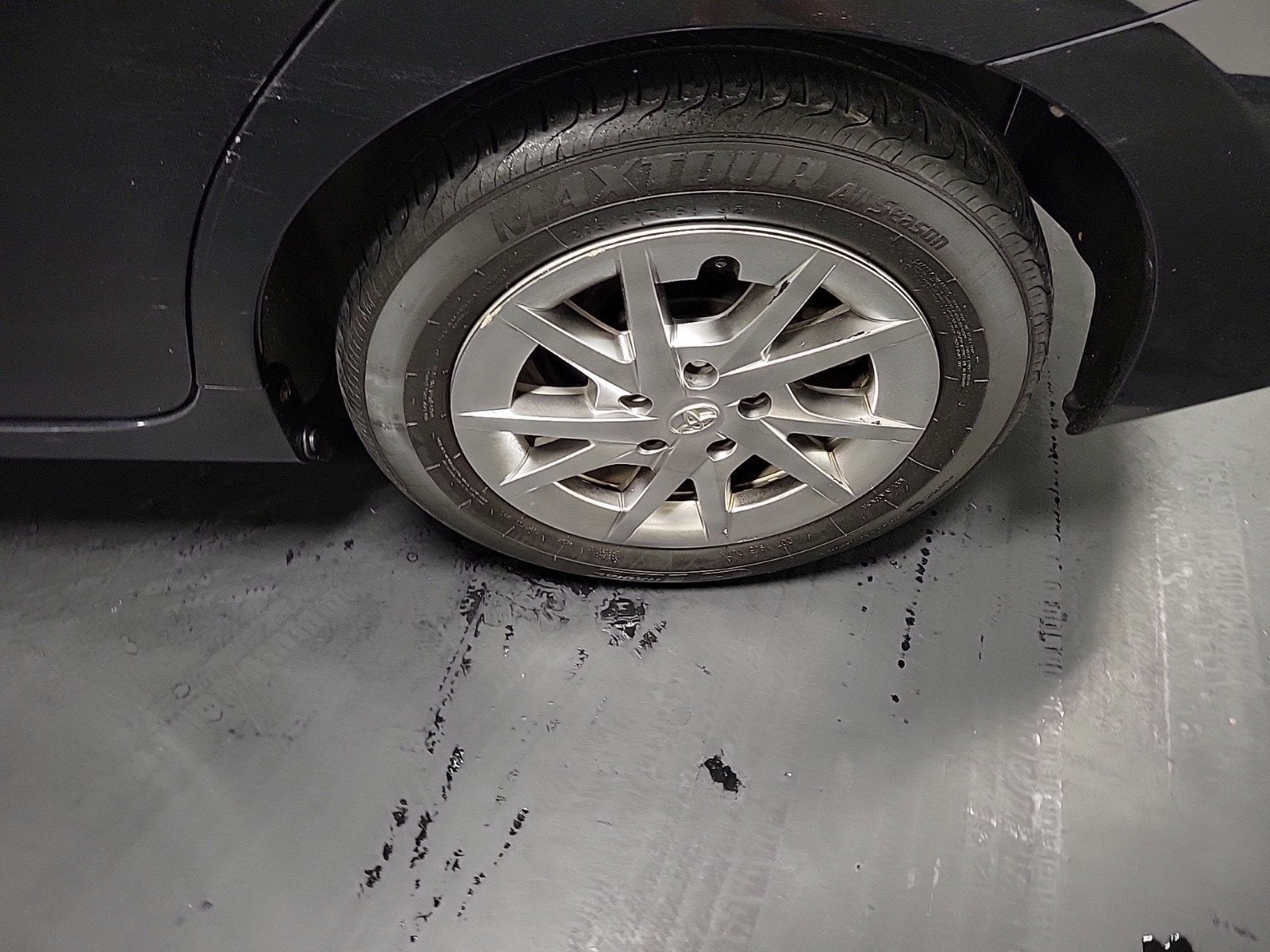 2017 Toyota Prius v Two