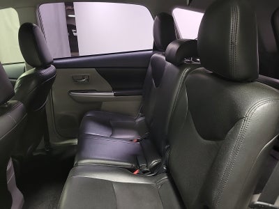 2017 Toyota Prius v Two