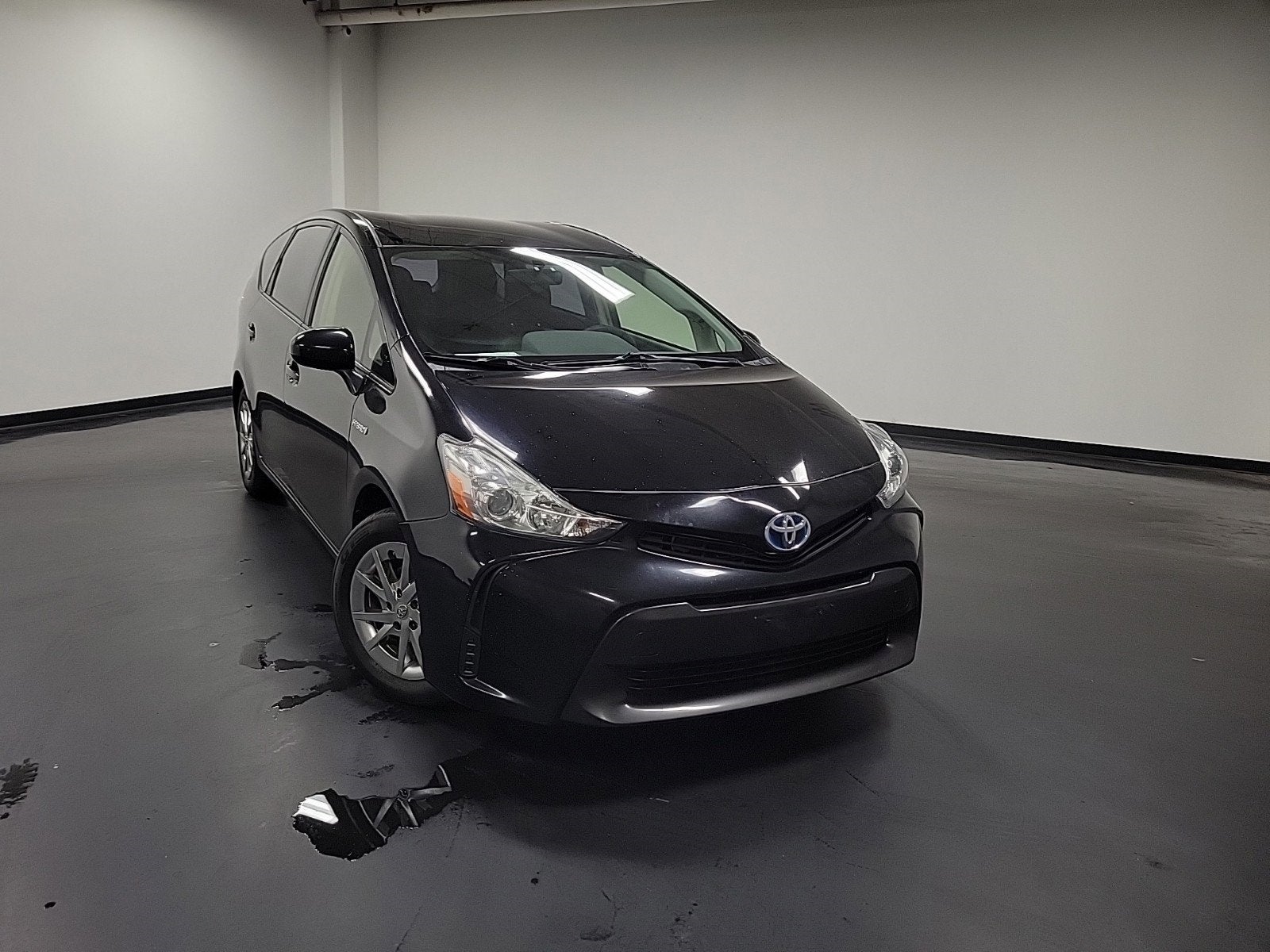 2017 Toyota Prius v Two