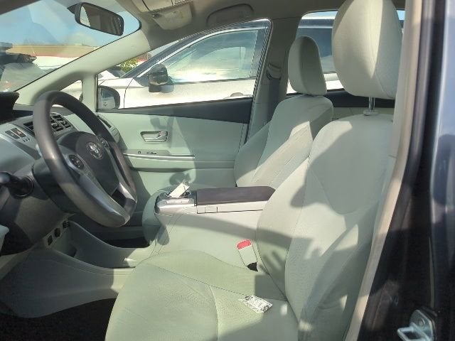2013 Toyota Prius v Three
