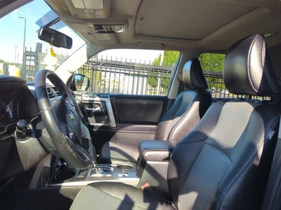 2016 Toyota 4Runner SR5 Premium