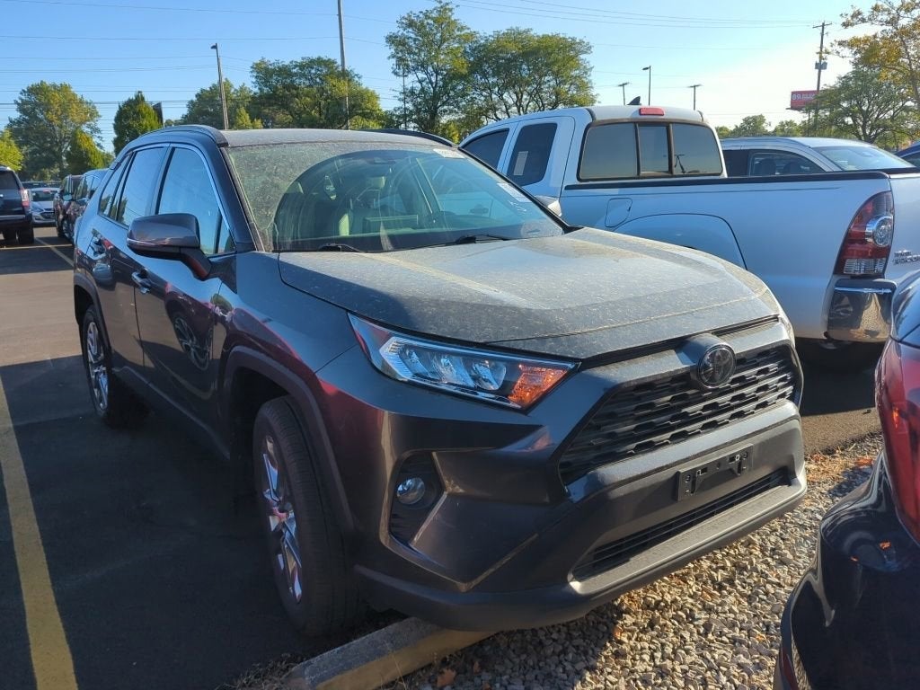 2020 Toyota RAV4 XLE Premium