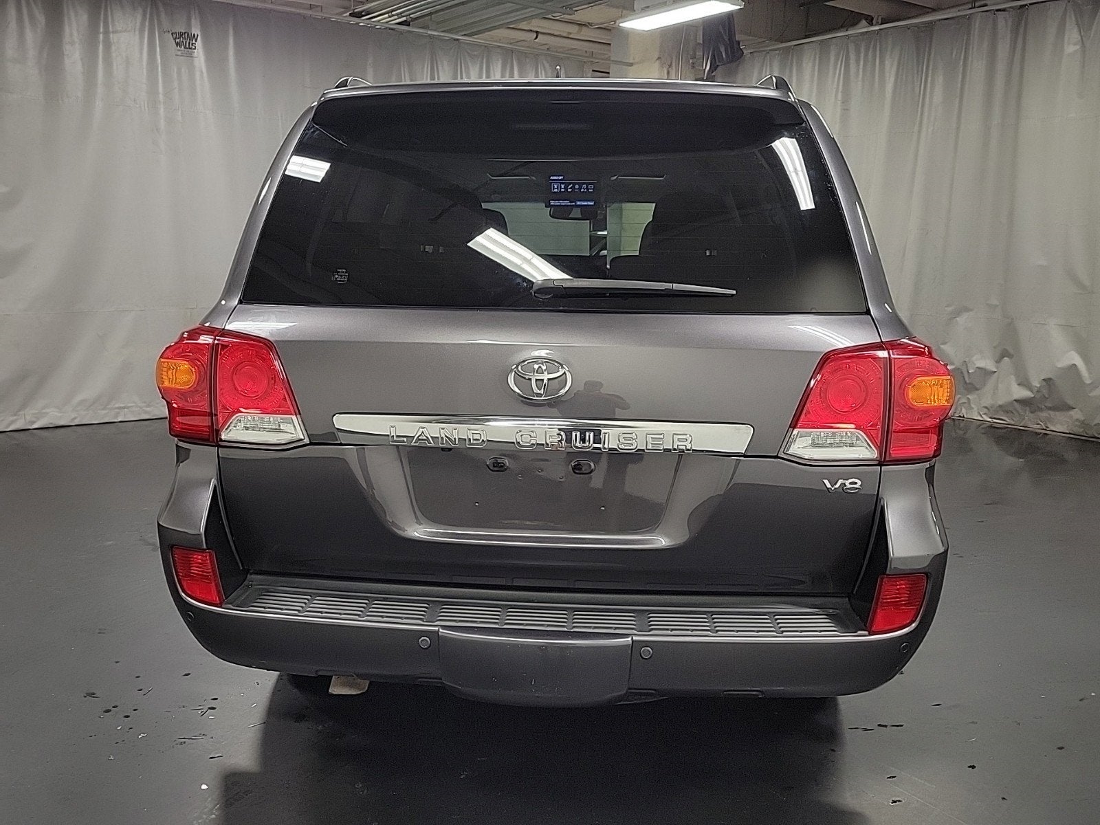 2013 Toyota Land Cruiser Base