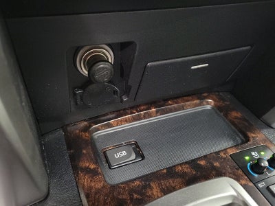 2013 Toyota Land Cruiser Base