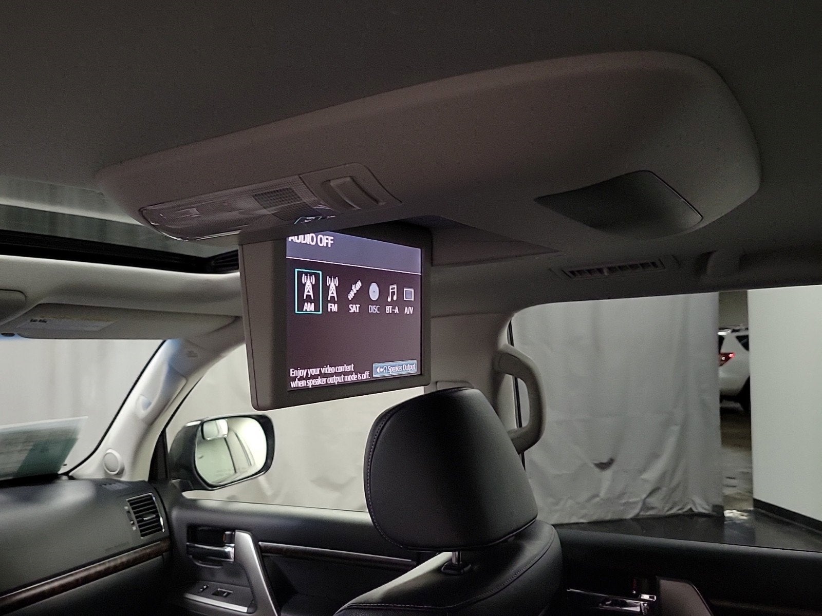 2013 Toyota Land Cruiser Base