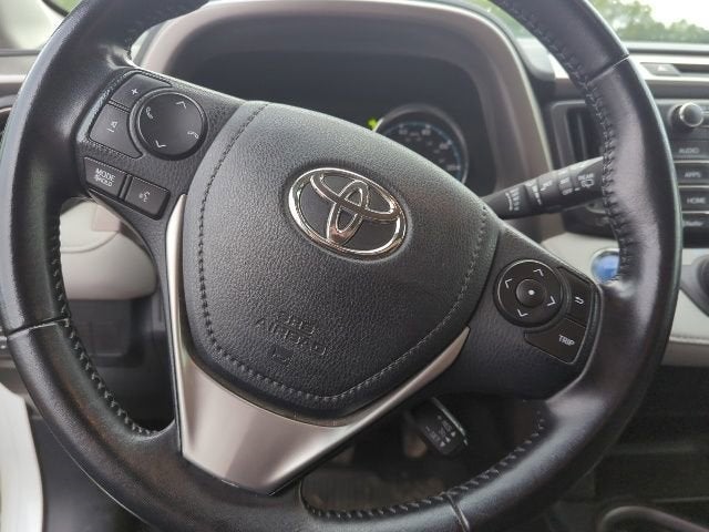 2016 Toyota RAV4 Hybrid XLE