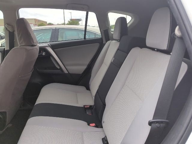 2016 Toyota RAV4 Hybrid XLE