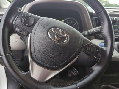 2016 Toyota RAV4 Hybrid XLE