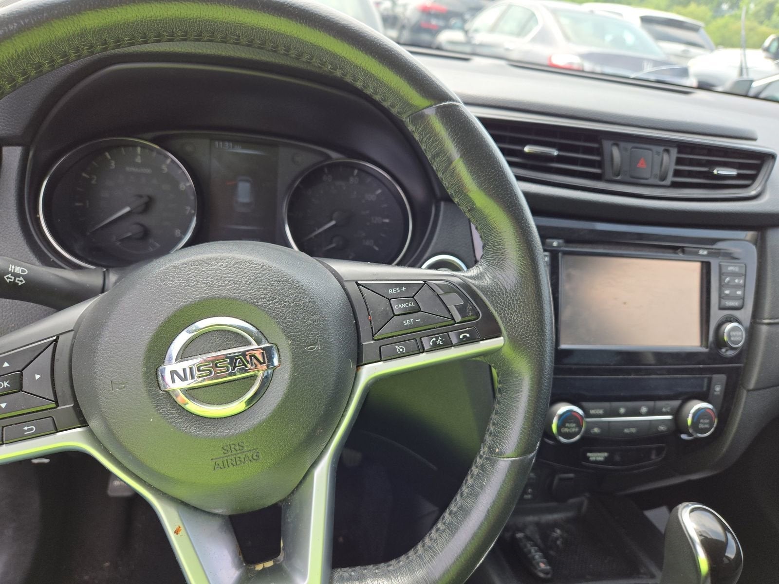 2017 Nissan Rogue SV