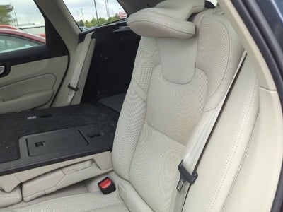 2019 Volvo XC60 Hybrid T8 Inscription