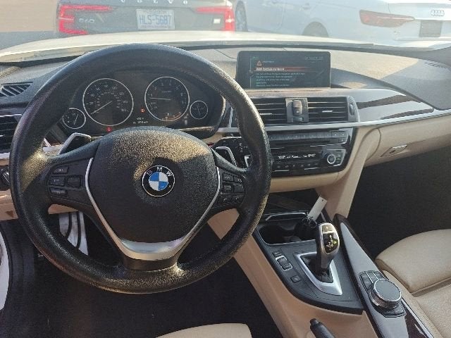 2017 BMW 3 Series 330i xDrive