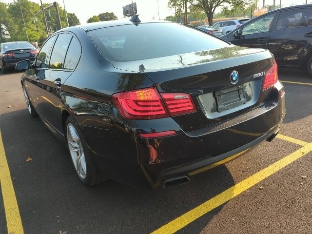 2011 BMW 5 Series 550i xDrive