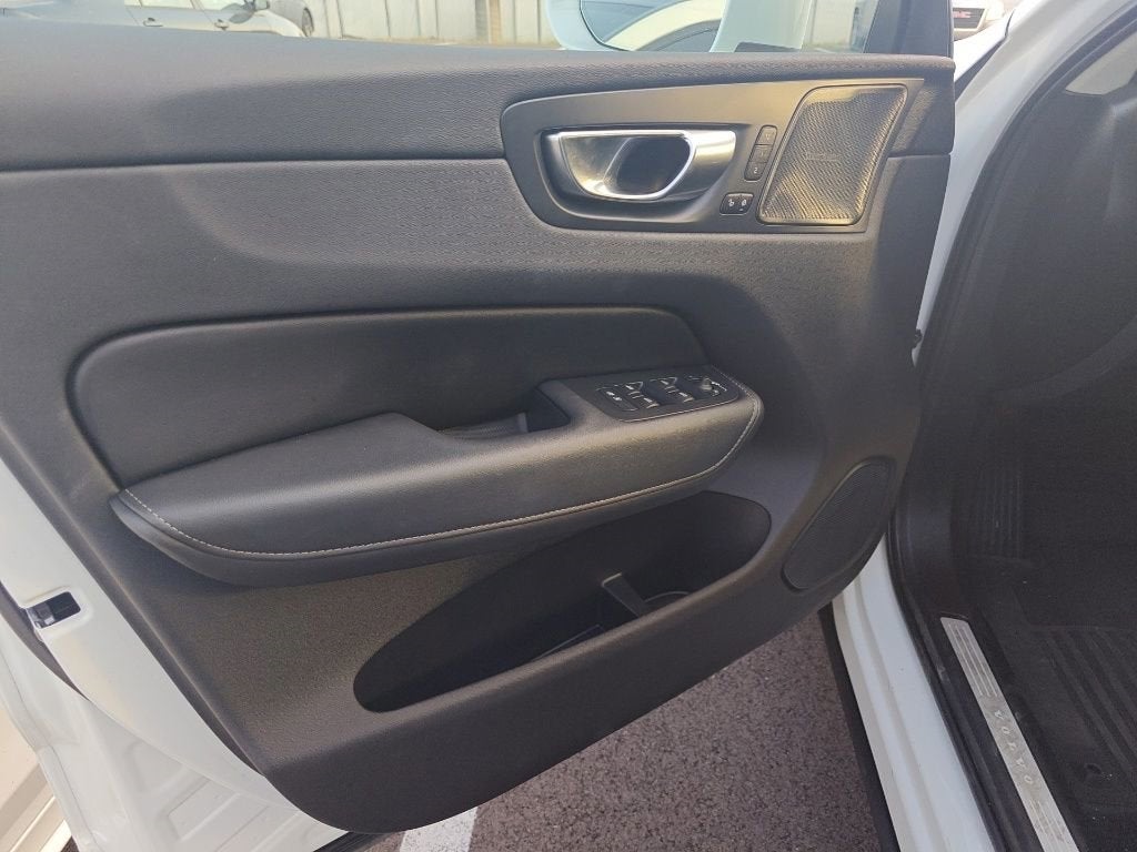 2021 Volvo XC60 T5 Inscription