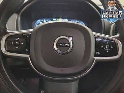 2021 Volvo XC90 T6 Momentum
