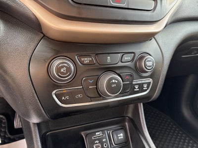 2017 Jeep Cherokee Latitude