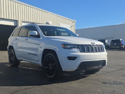 2018 Jeep Grand Cherokee Altitude