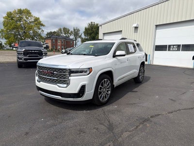 2023 GMC Acadia Denali