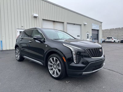 2023 Cadillac XT4 Premium Luxury