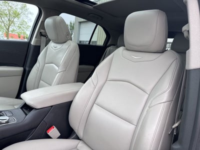 2023 Cadillac XT4 Premium Luxury