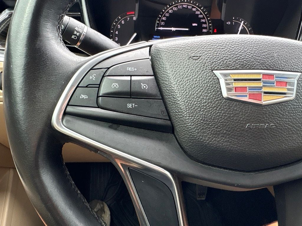 2017 Cadillac XT5 Base