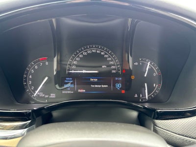 2017 Cadillac XT5 Base
