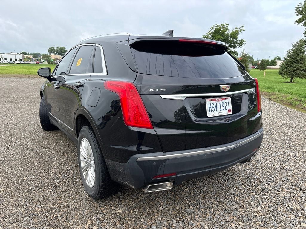 2017 Cadillac XT5 Base