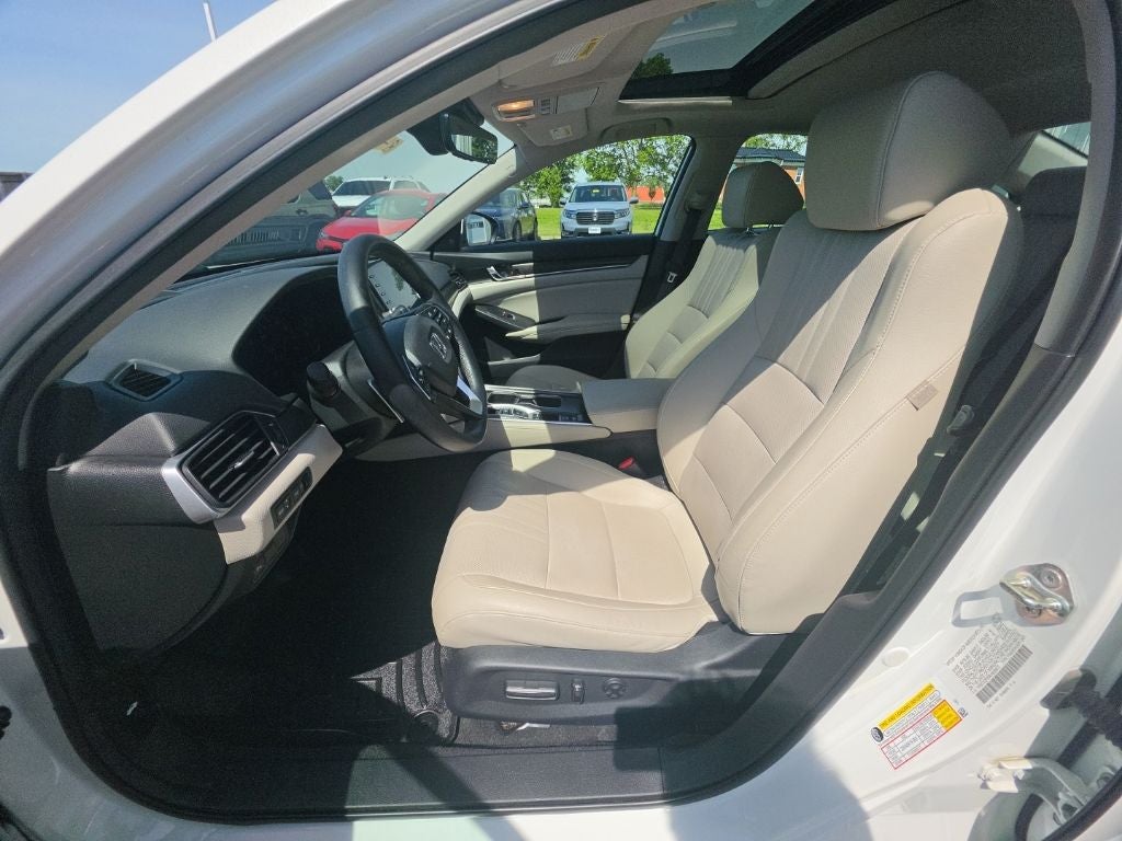 2019 Honda Accord Touring 2.0T