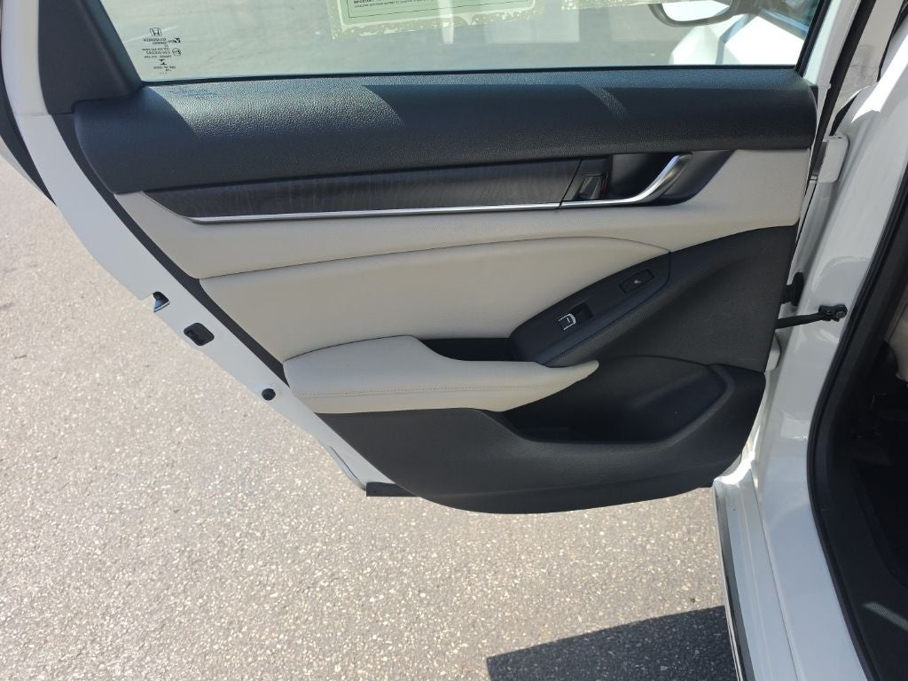 2019 Honda Accord Touring 2.0T