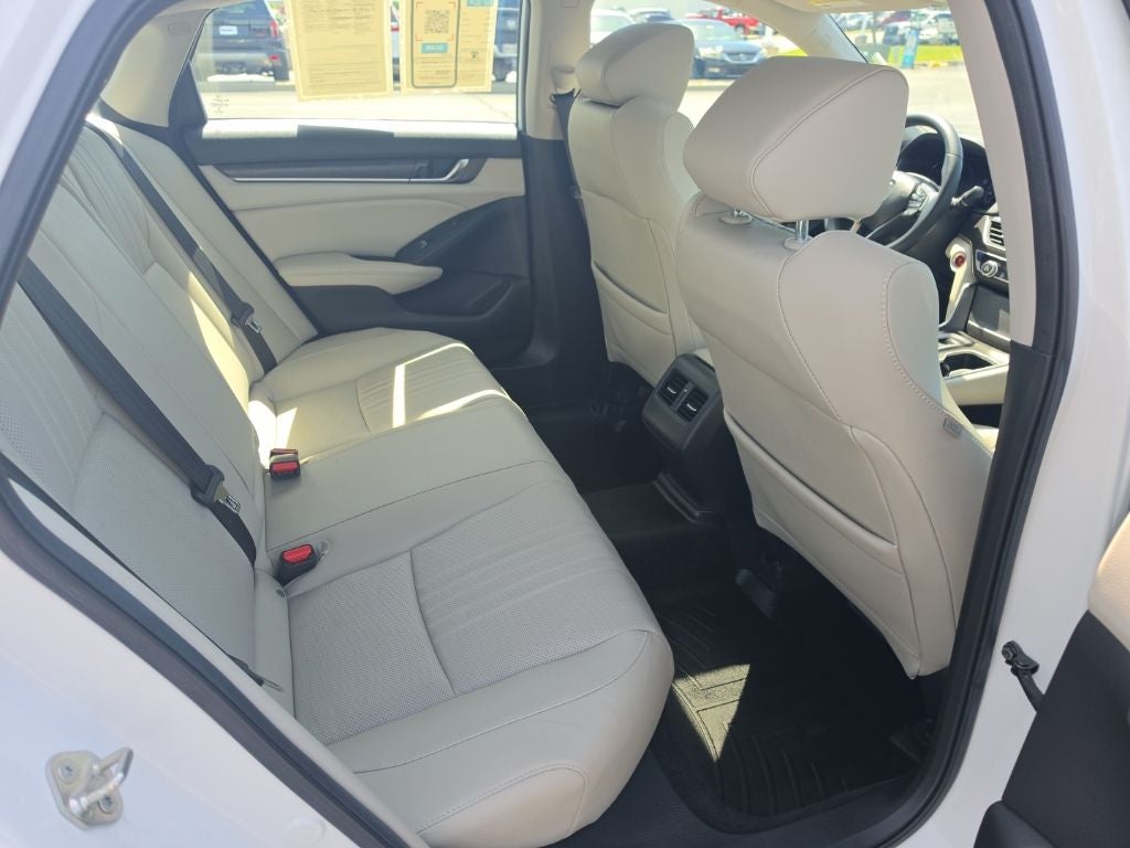 2019 Honda Accord Touring 2.0T
