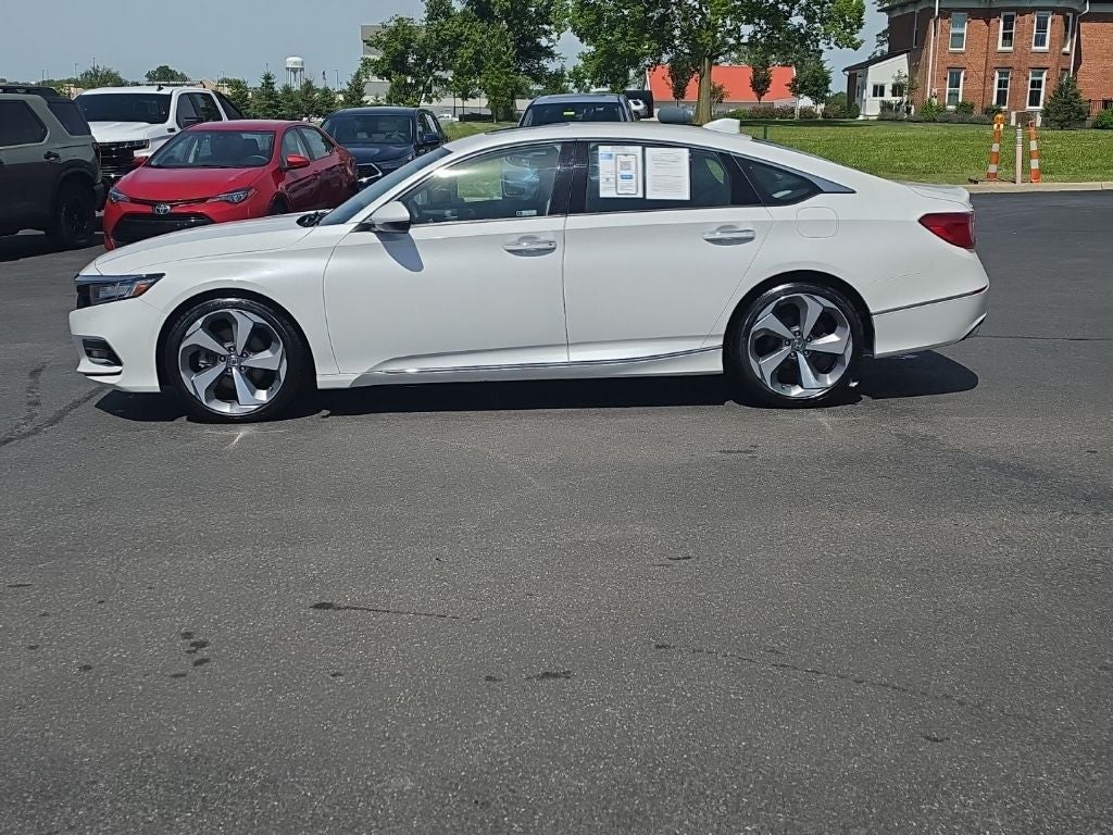 2019 Honda Accord Touring 2.0T