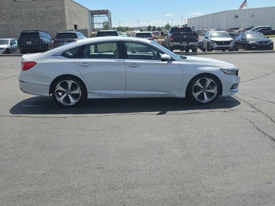 2019 Honda Accord Touring 2.0T
