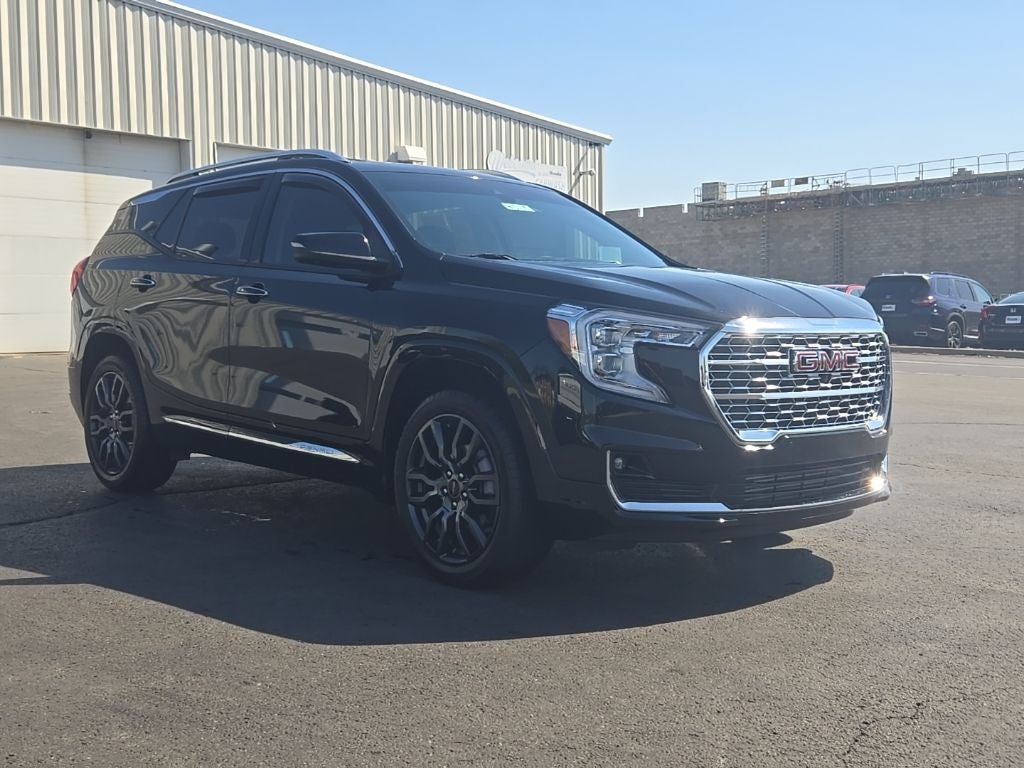 2023 GMC Terrain Denali